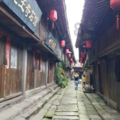 泡泡袖夏装